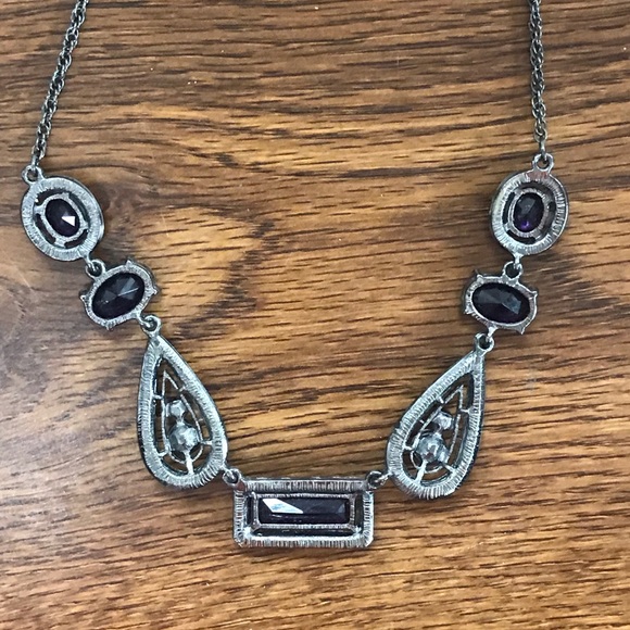 NWT Avon Dark Purple Necklace - Picture 5 of 5